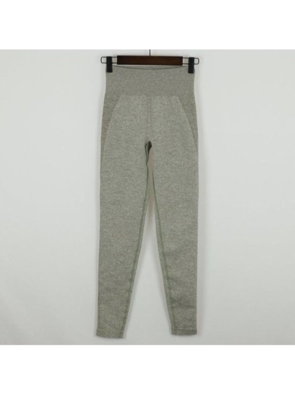 Gymshark Flex Women's Size XS Khaki Seamless Tight Fit Ankle Athletic Leggings